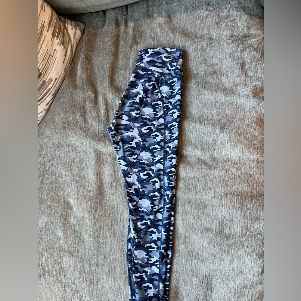 Fabletics PowerHold High-Waisted Leggings Size L